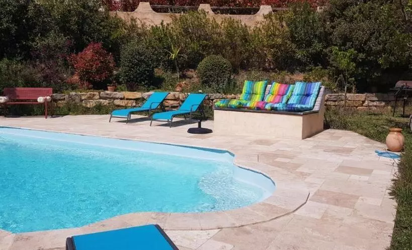 ペンション Gîte Romantic Room