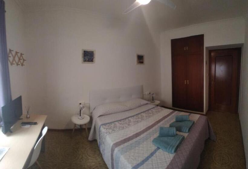 호스텔 Love Alicante