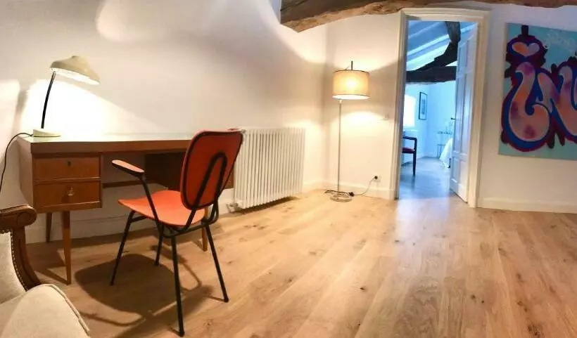 Aamiaismajoitus (B&B) Chambres D Hôtes Vers La Croix