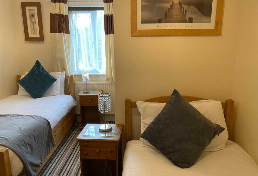 Bed and Breakfast Four Seasons Guest House