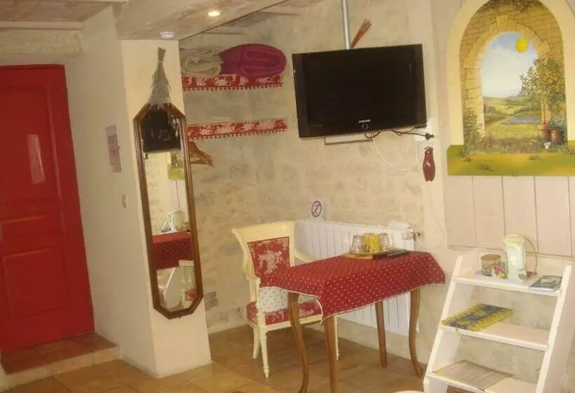 ベッドアンドブレックファースト Locastillon