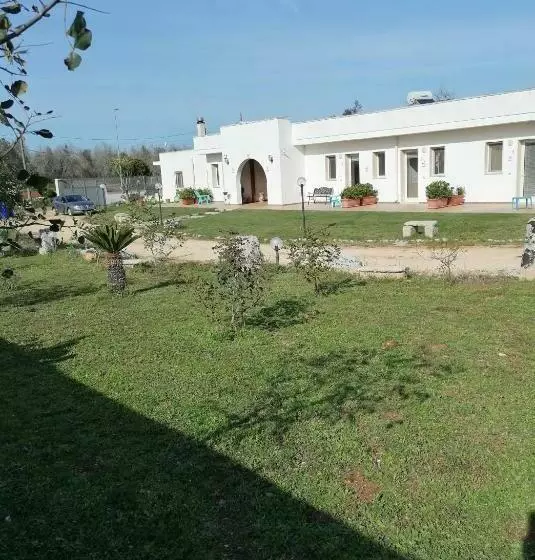 ホテル Agriturismo Serra Vecchia