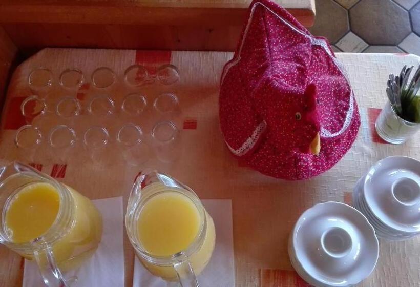 ホテル Tieschnhof