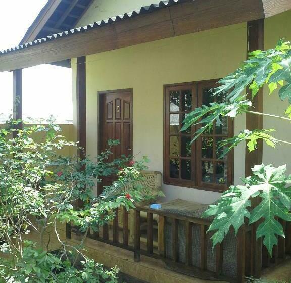 פנסיון Arnel Bungalows