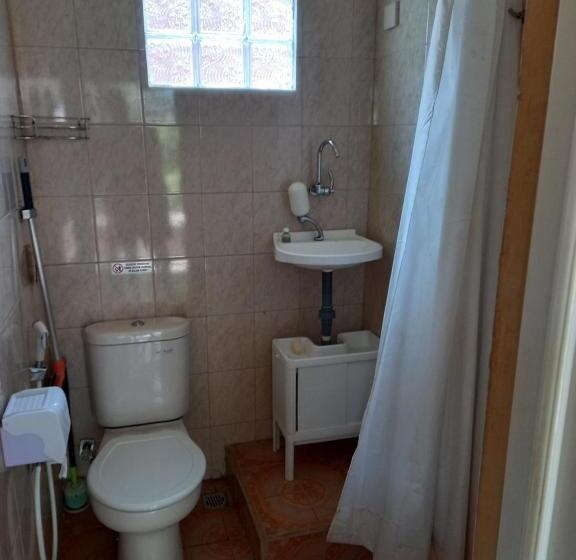 פנסיון Arnel Bungalows