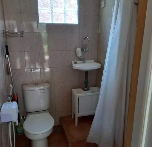 ペンション Arnel Bungalows