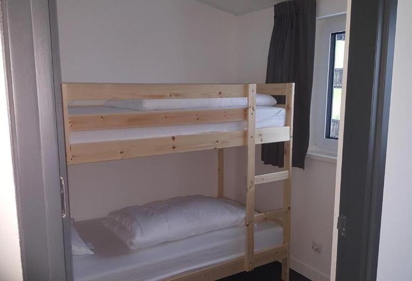 بنسيون Haus Karina