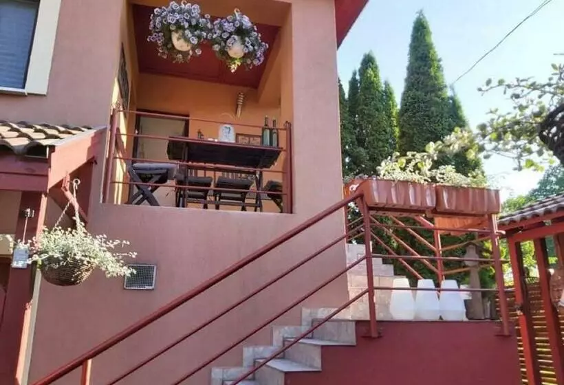 Majatalo Nyirjes Vendégház