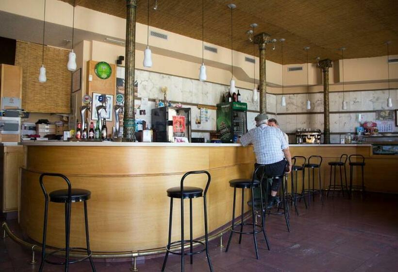 פנסיון Tirso De Molina