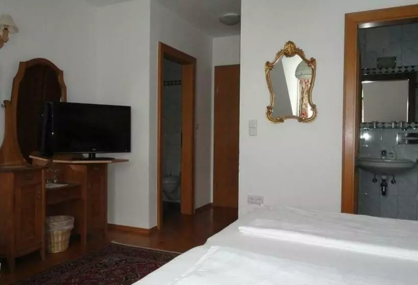 Retkeilymaja Gasthof Jaegerwirt