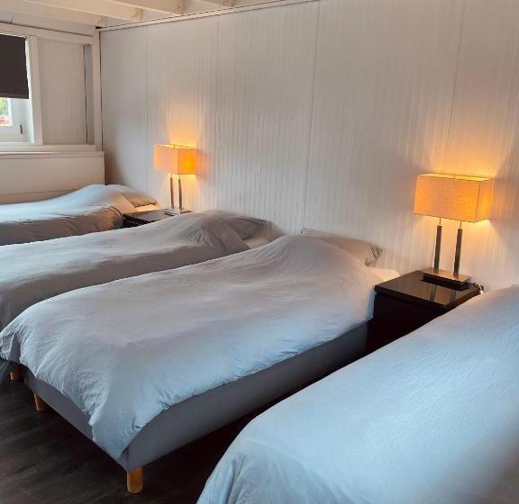 Bed and Breakfast Boathouse Amsterdam