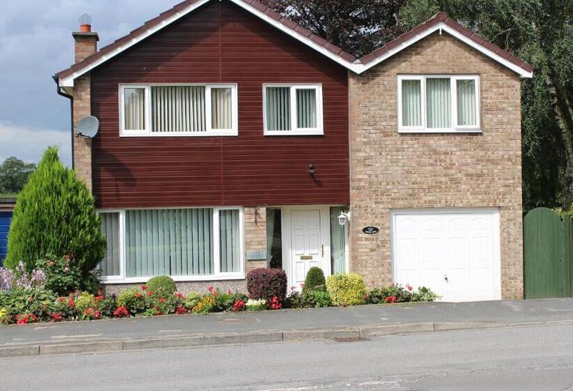 تختخواب و صبحانه Bridge End