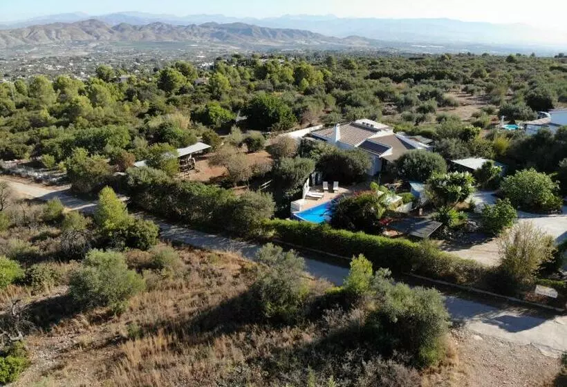 تختخواب و صبحانه Finca Roca Vista