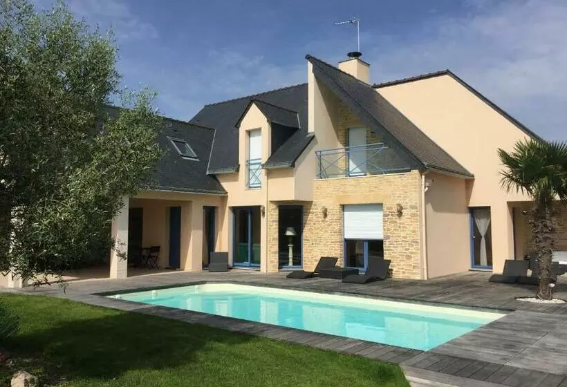 Aamiaismajoitus (B&B) L Océane