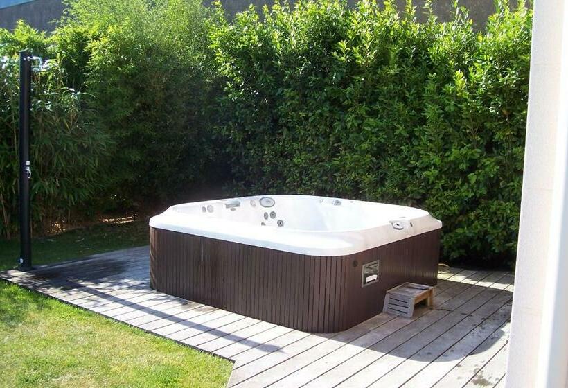 Bed and Breakfast L Océane