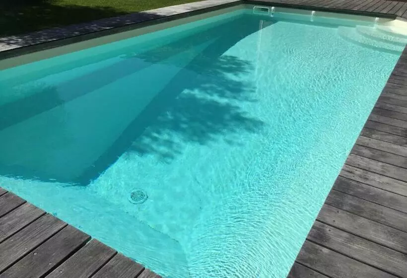 Aamiaismajoitus (B&B) L Océane