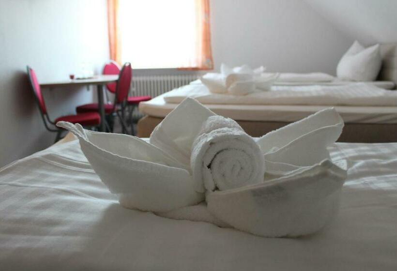 ペンション Gästehaus Hubertushof   24h Check In