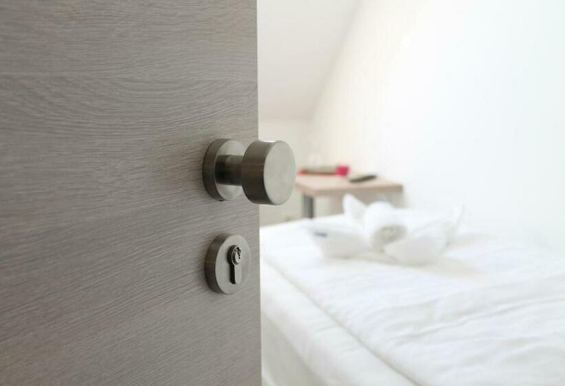 ペンション Gästehaus Hubertushof   24h Check In