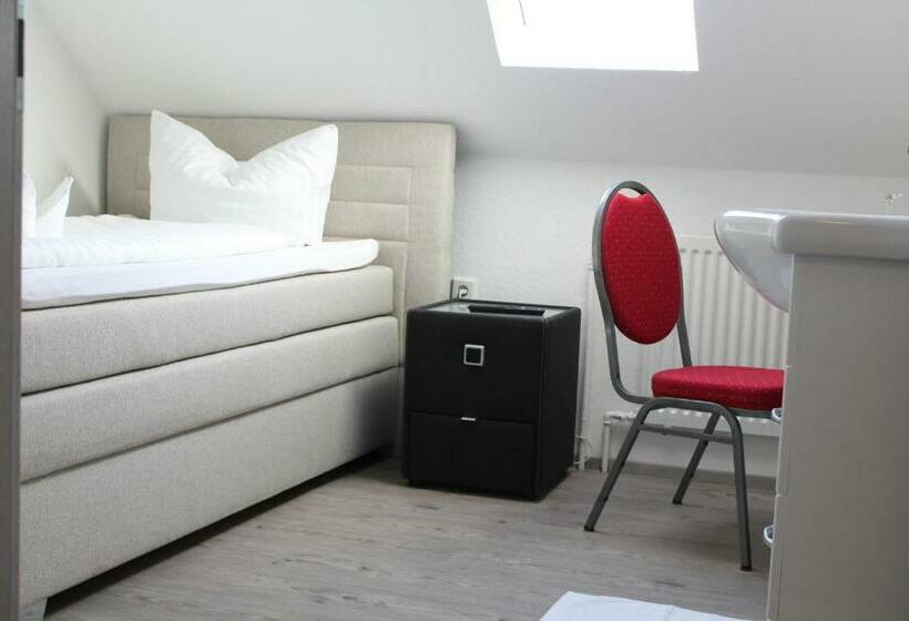 ペンション Gästehaus Hubertushof   24h Check In