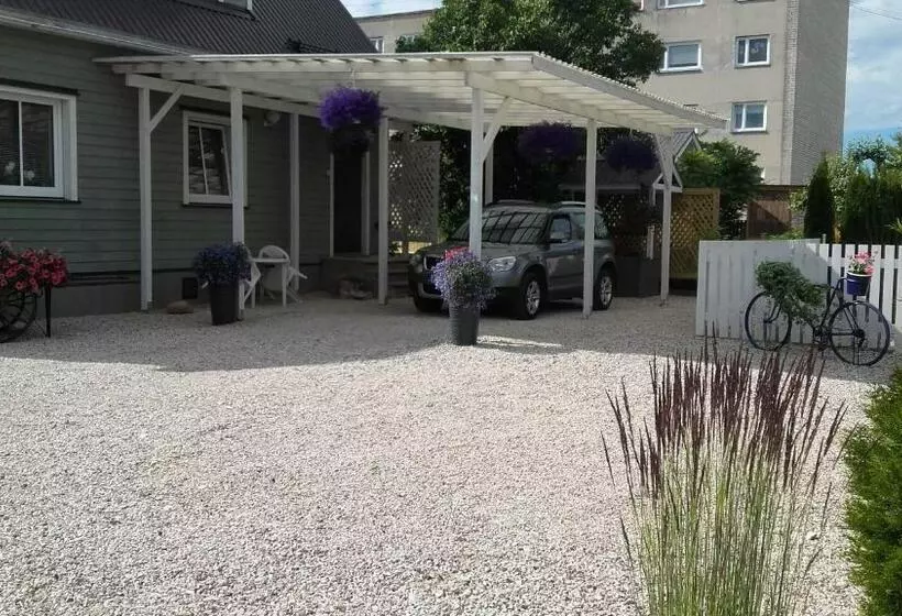 پانسیون Haavalehe Summer House