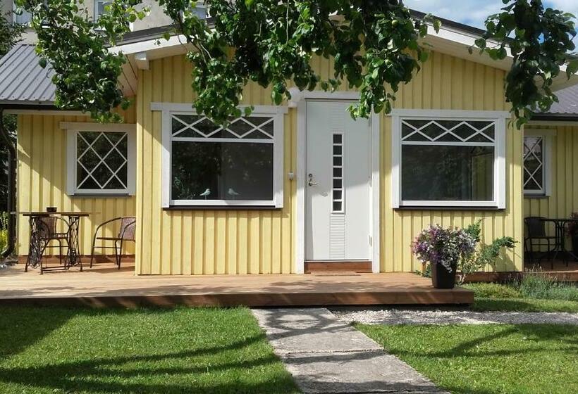 پانسیون Haavalehe Summer House