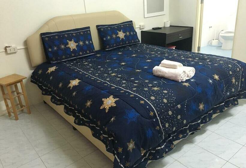 Pensió Happy Home Guest House