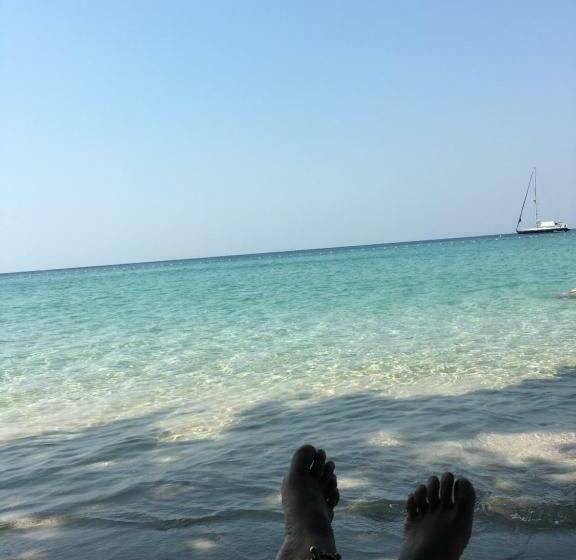 Pensió Happy Home Guest House