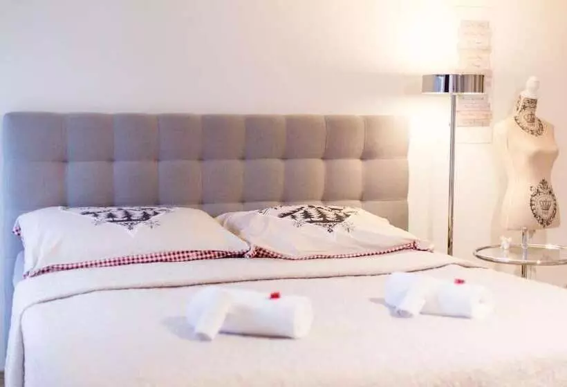 Majatalo House Of Harmony