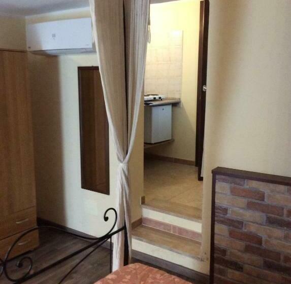 פנסיון Il Girasole B&b