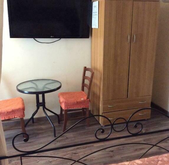 פנסיון Il Girasole B&b