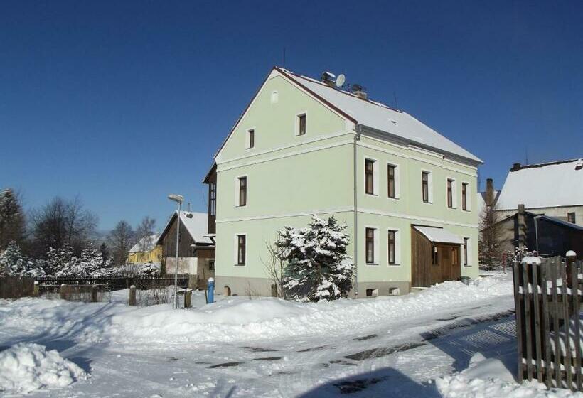 بنسيون Penzion, Apartmany Florian