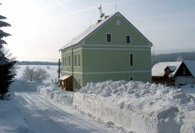 بنسيون Penzion, Apartmany Florian