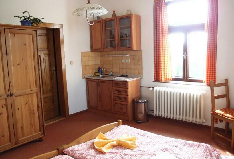 بنسيون Penzion, Apartmany Florian