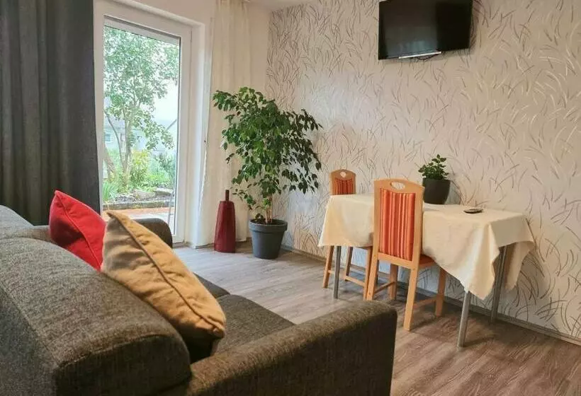 Majatalo Workershome   Business Apartments   Monteurwohnungen