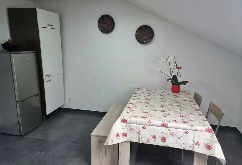 Majatalo Workershome   Business Apartments   Monteurwohnungen