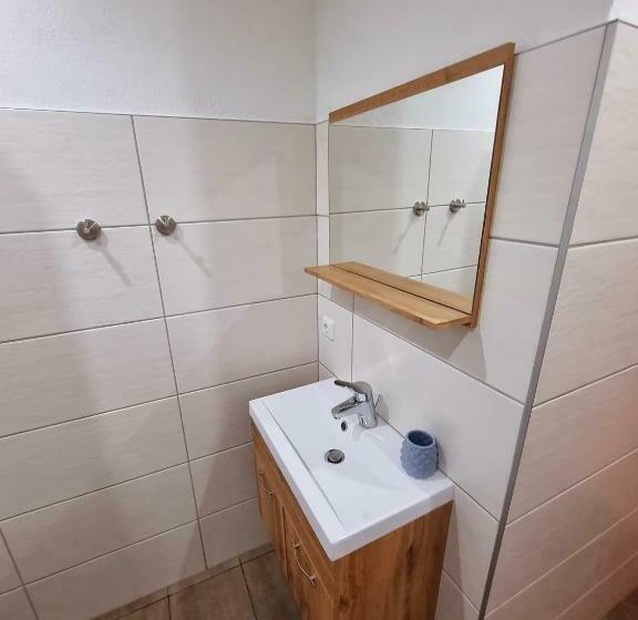 膳宿费 Workershome   Business Apartments   Monteurwohnungen