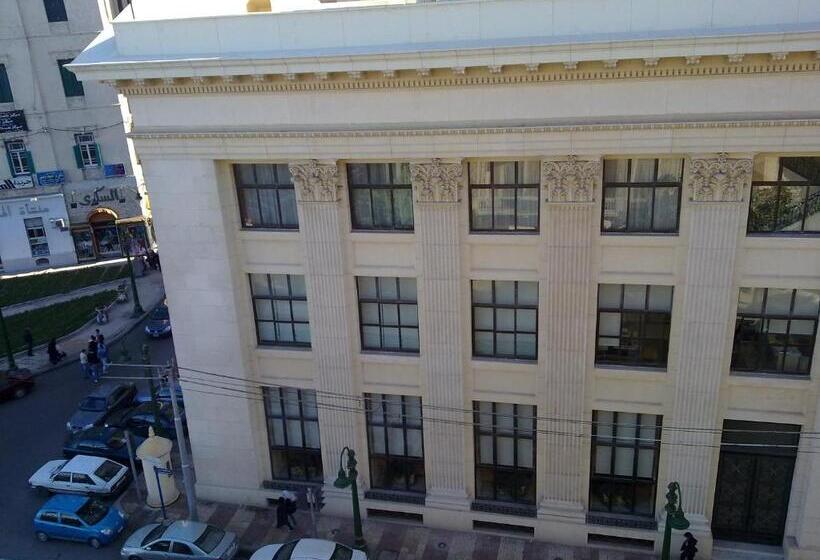 تختخواب و صبحانه Transit Alexandria Hostel