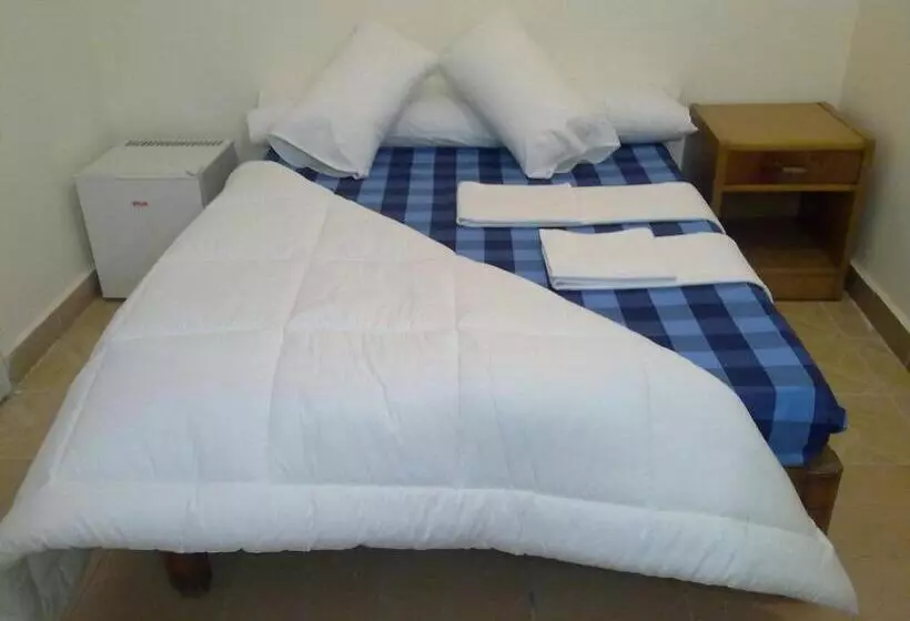 تختخواب و صبحانه Transit Alexandria Hostel