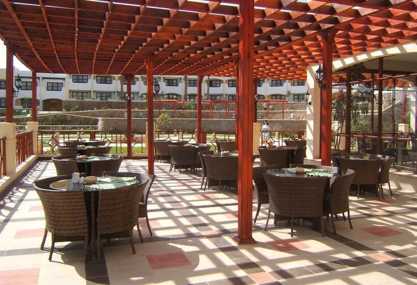 هتل Aquamarine Sun Flower Resort 