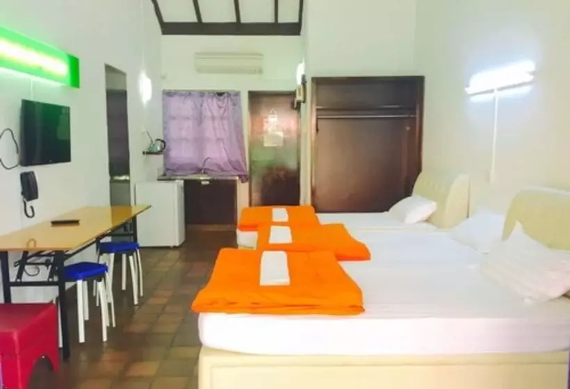 هتل CherryLoft Resorts