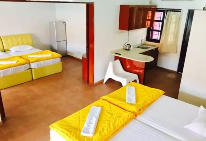 هتل CherryLoft Resorts