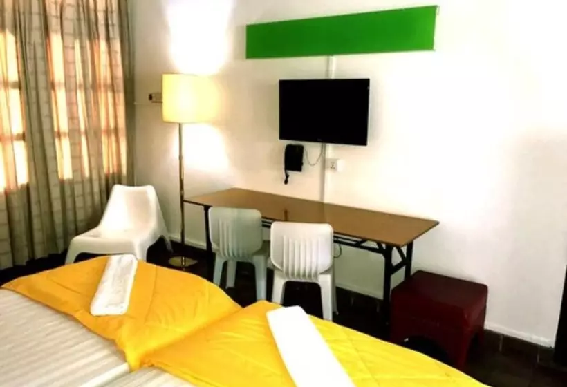 هتل CherryLoft Resorts