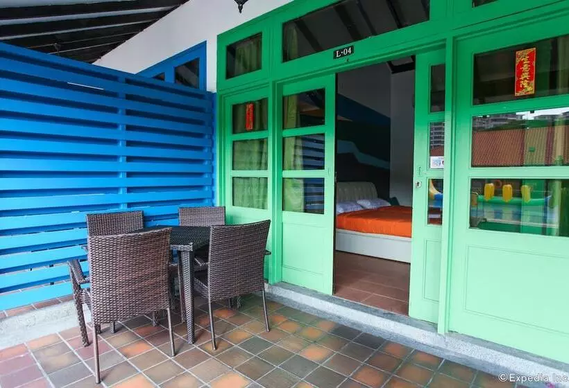 هتل CherryLoft Resorts