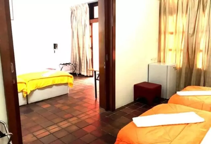 هتل CherryLoft Resorts