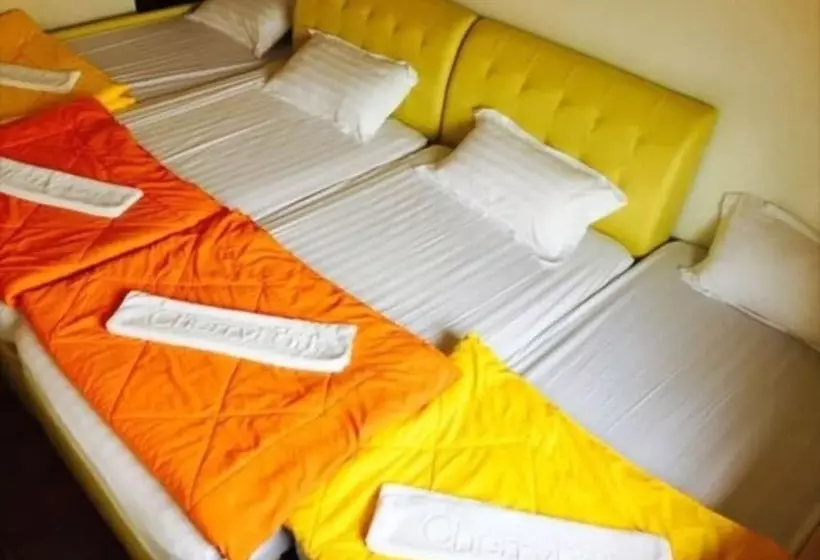 هتل CherryLoft Resorts