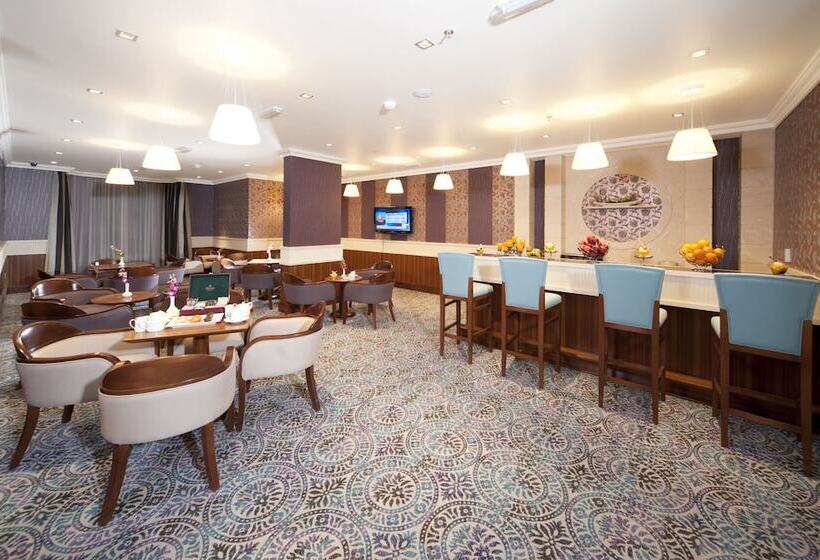 فندق City Seasons Al Hamra