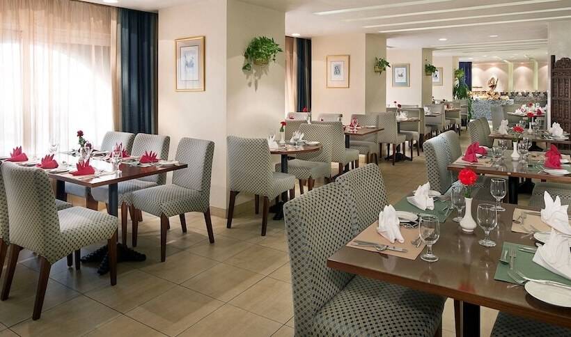 فندق City Seasons Al Hamra