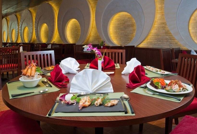 فندق City Seasons Al Hamra