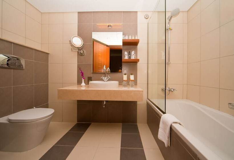 فندق City Seasons Al Hamra