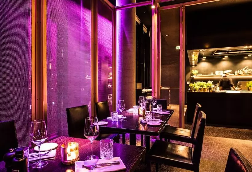 酒店 Empire Riverside